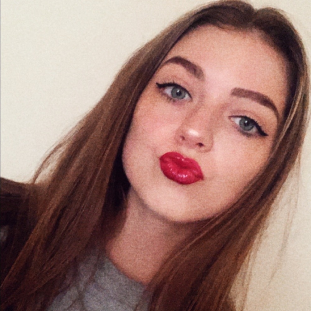 Meet your Posher, Taylor